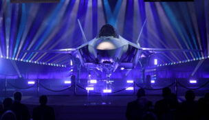 Unveiling of the new F-35 during a rollout ceremony of F-35 fighter jets ordered by Finland at the Lockheed Martin Aeronautics facility in Fort Worth, Texas, December 16, 2025. (REUTERS/Jeremy Lock/File Photo)