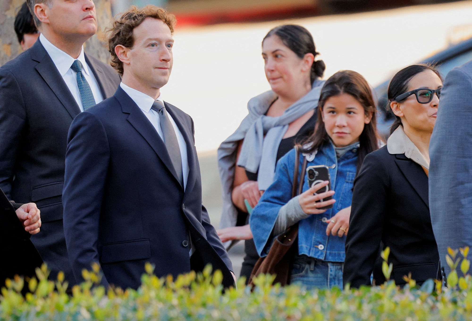 Zuckerberg defends Meta’s move from focus on screen time in trial
