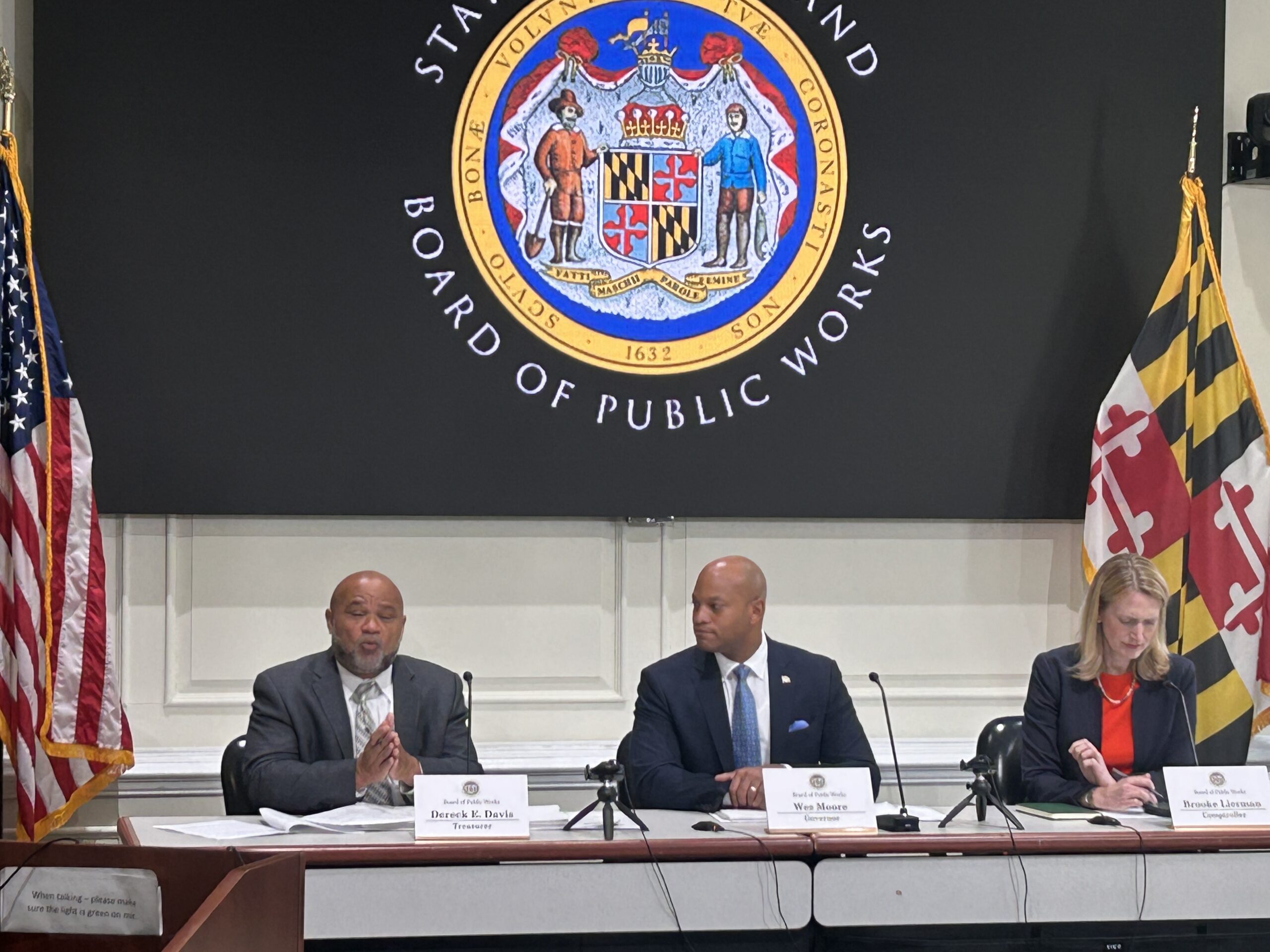 MD Board of Public Works approves $800M bond sale The Maryland Board of Public Works approved the sale of $800 million of the state’s general obligation bonds.