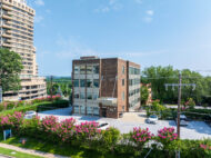 A Towson office building at 400 E. Joppa Road has sold for $2.65 million. (KLNB)