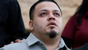 Kilmar Abrego Garcia, the migrant whose wrongful deportation to El Salvador made him a symbol of U.S. President Donald Trump's aggressive immigration policies, walks outside U.S. District Court on the day of a hearing in his case, in Greenbelt, Maryland, December 22, 2025. (REUTERS file photo/Evelyn Hockstein)