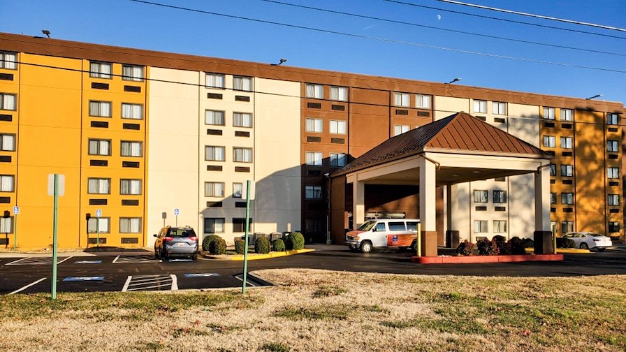 thedailyrecord.com - Daily Record Staff - PG County hotel sold for $9.6M